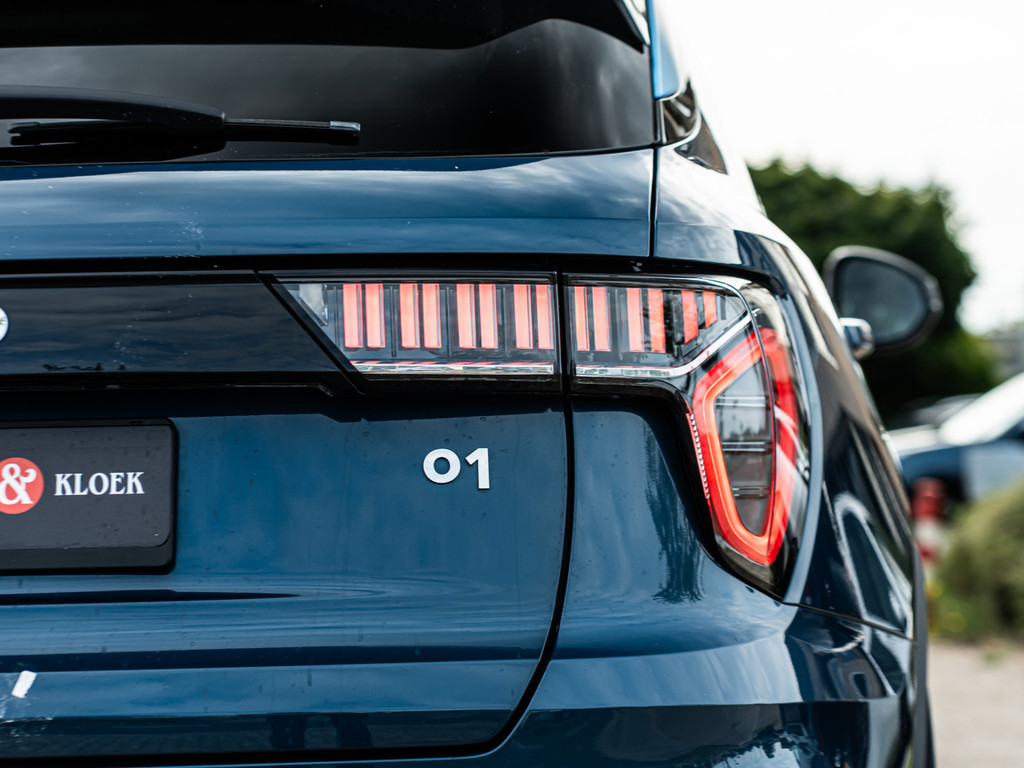 46929913-24.jpg
